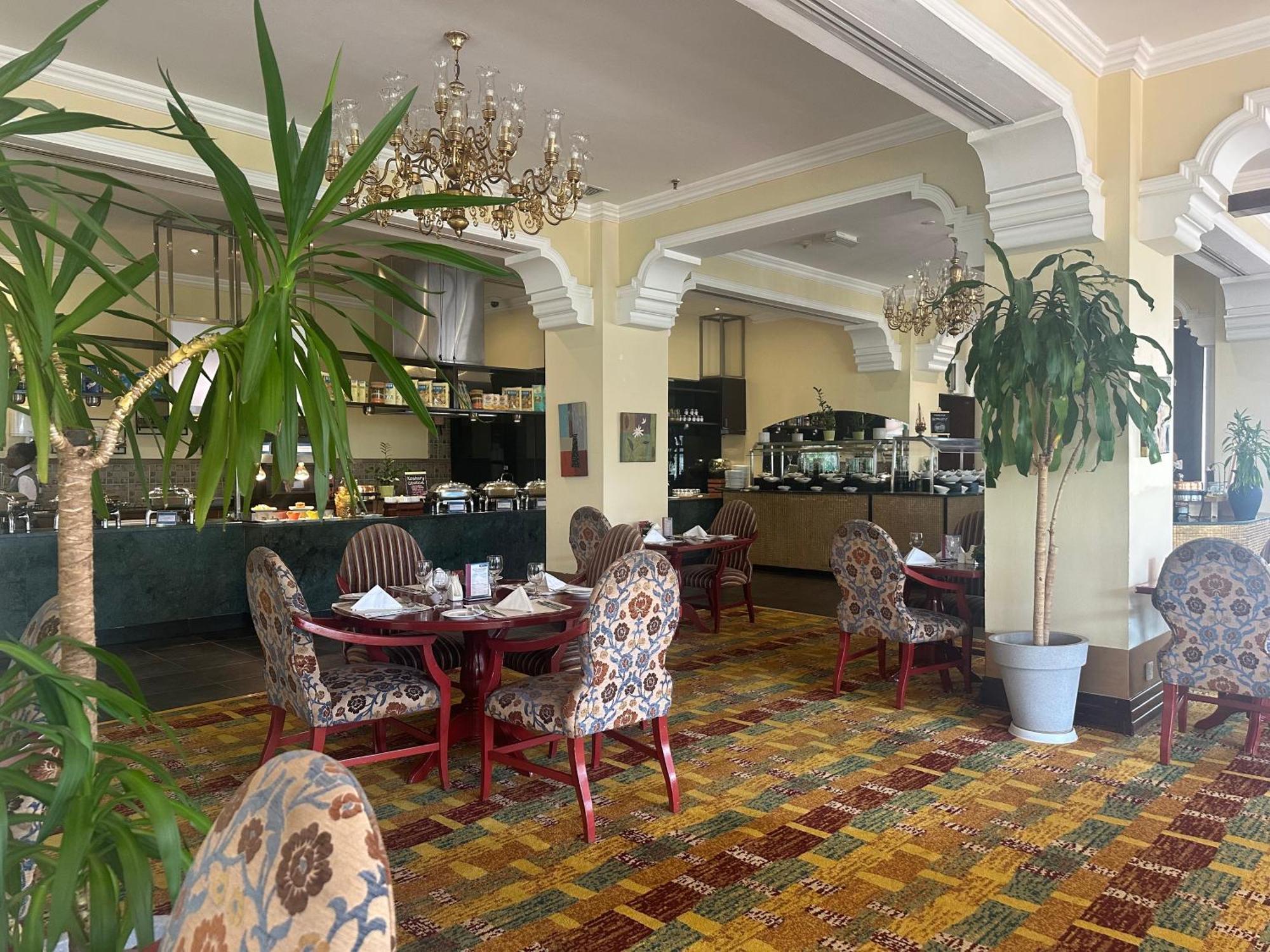 Montrose - A Mayfair Collection Hotel Koweït Extérieur photo